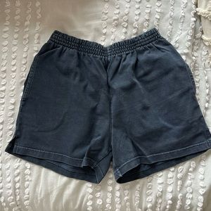 Brandy Melville Rosa Sweat Shorts